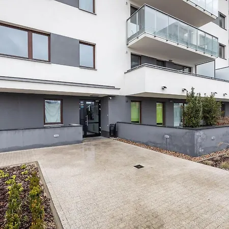 Burakowska In By Renters