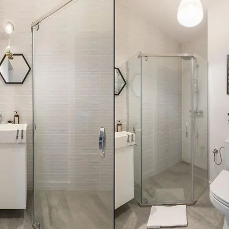 Burakowska In By Renters *