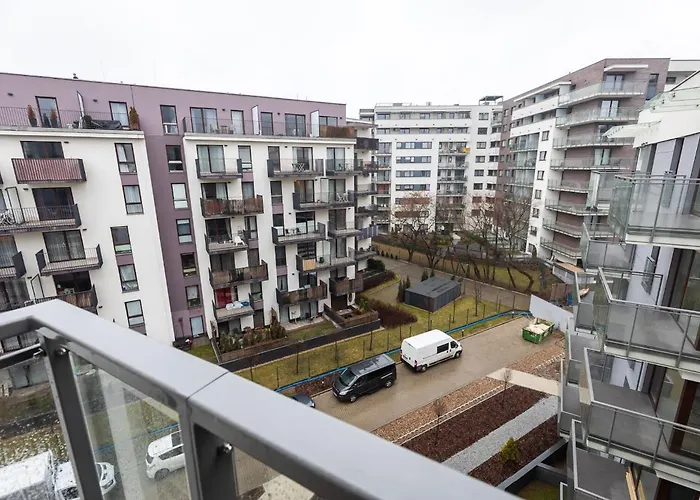 Apartman Burakowska In By Renters Varsó