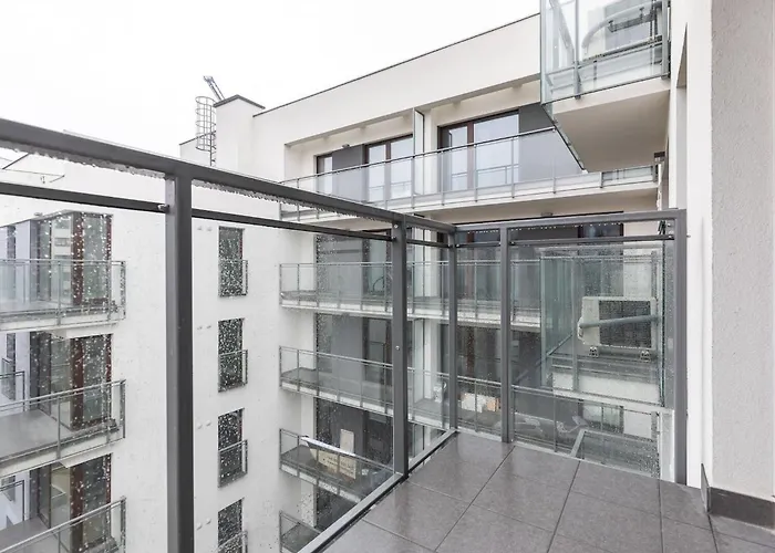 Burakowska In By Renters *